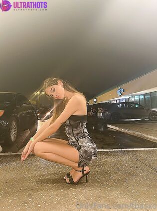 Hot Tbasxo aka Titigirlyy Nude Photos