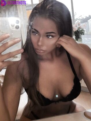 Norwegian Thea Helset / Enireves