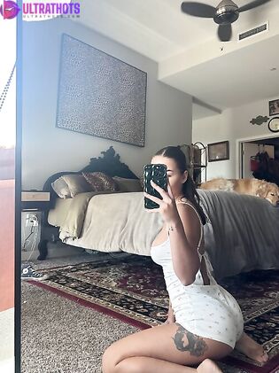 Isabella Urbzz - Entire Nude Photo Collection (238 Pics)