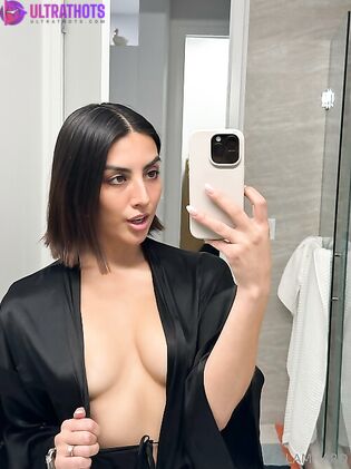 Lamhard  Entire Nude Photos Gallery (172 Pics)