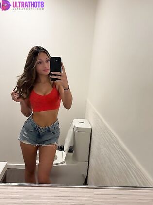 AvaOwenss Nude Photo Gallery (143 Pics)